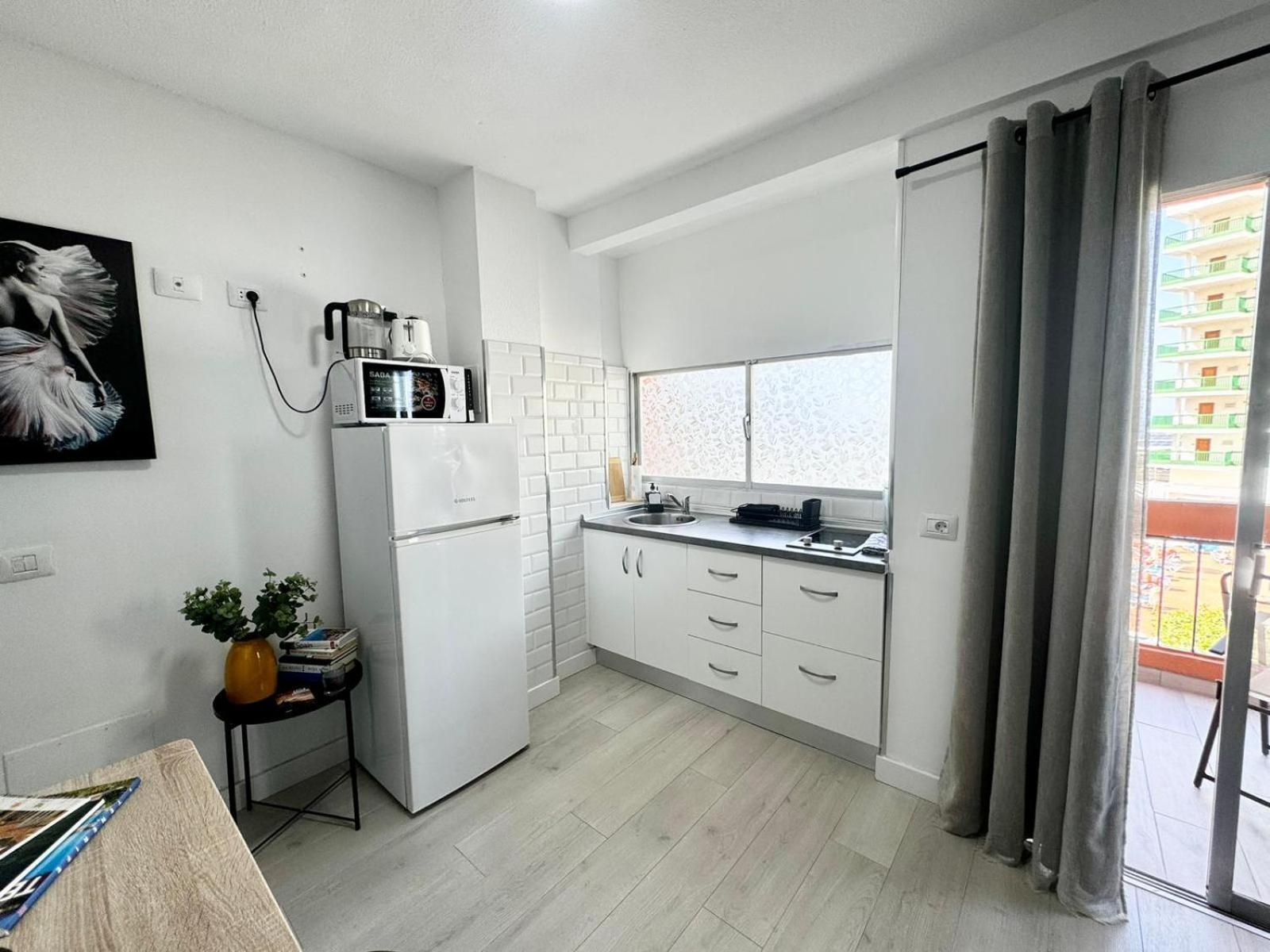 Ocean Breeze Oasis In Puerto De La Cruz Apartment Luaran gambar
