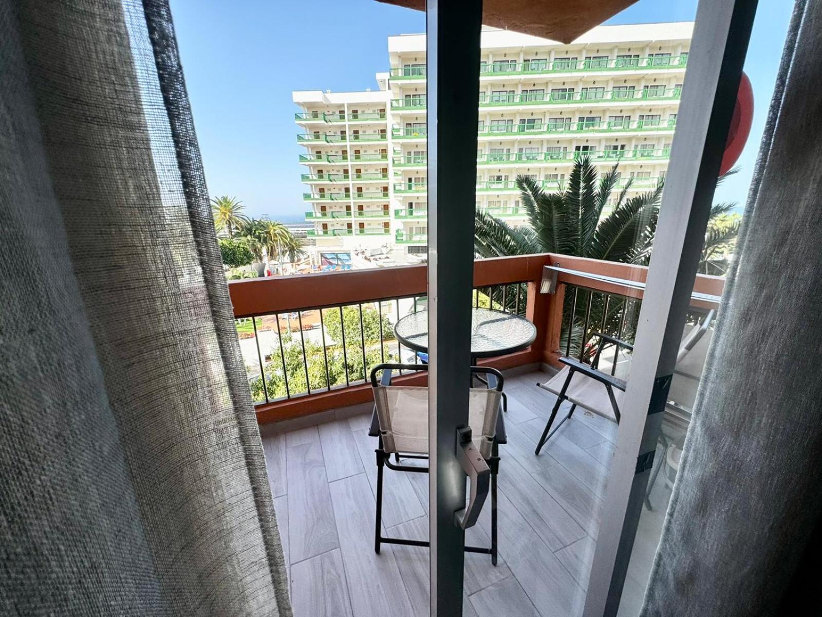 Ocean Breeze Oasis In Puerto De La Cruz Apartment Luaran gambar